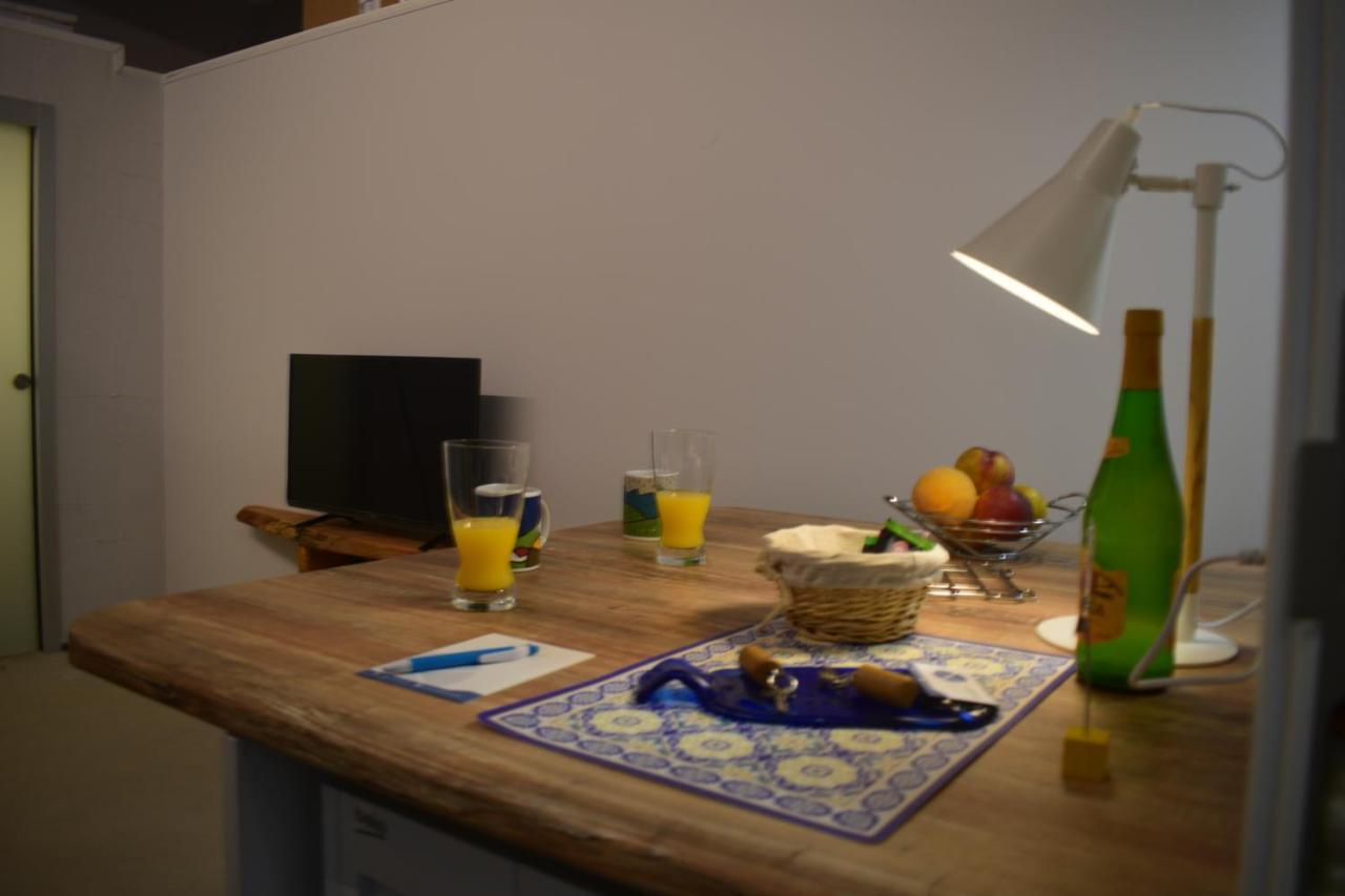 Errobi, precioso estudio a estrenar Apartamento Getaria Exterior foto